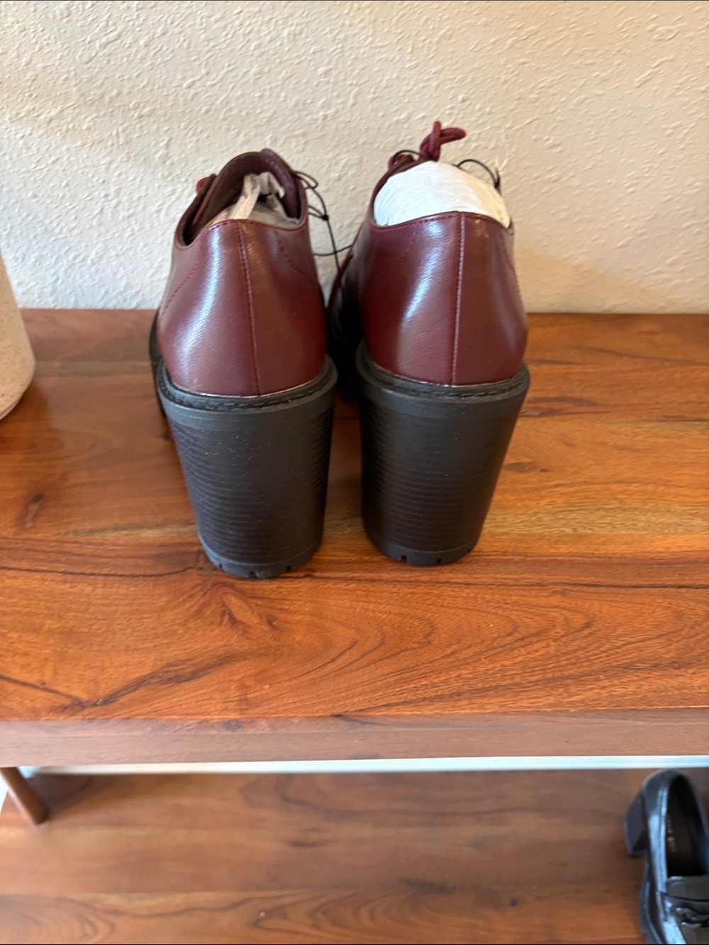 torrid Burgundy Platform Derby Lace-Up Shoes - Picture 5 of 7